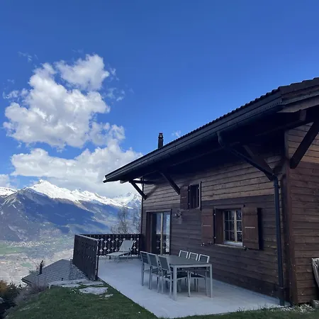 Freya Chalet