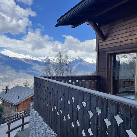 Freya Chalet